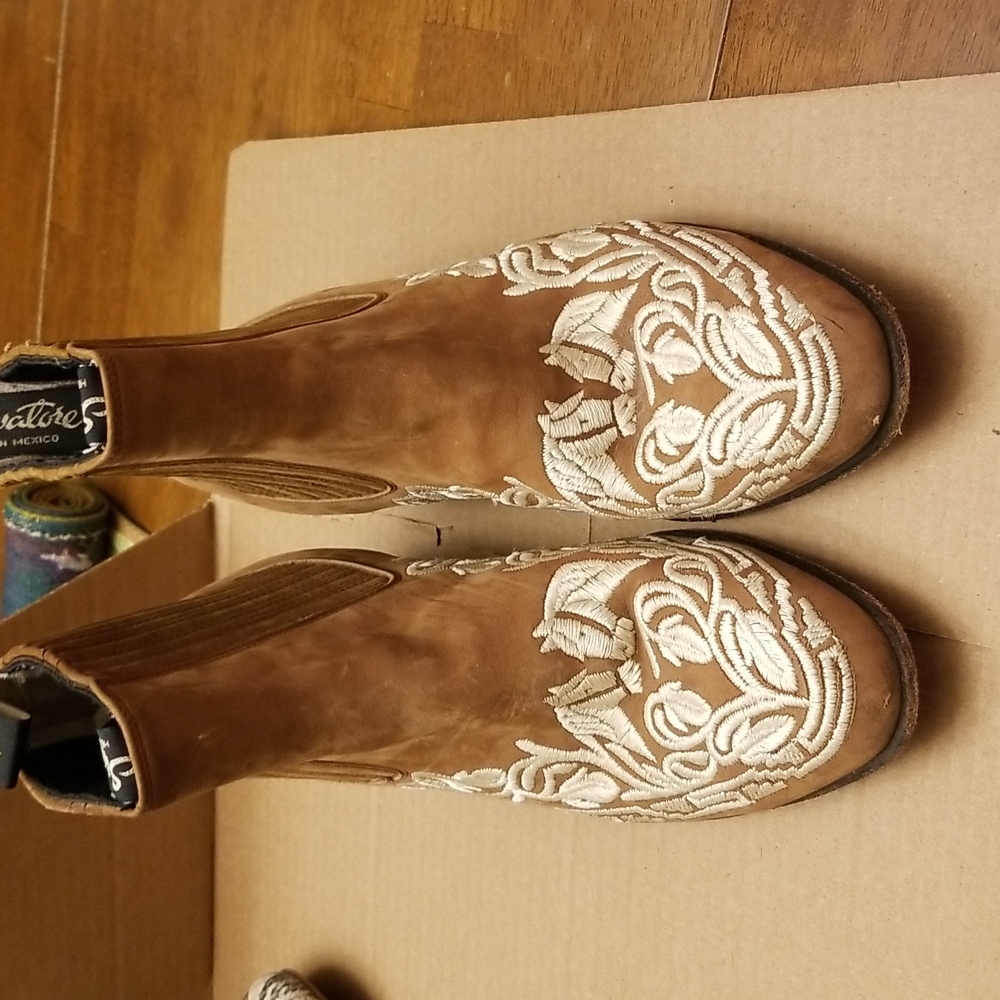 Salvatore Leather Ankle Boots